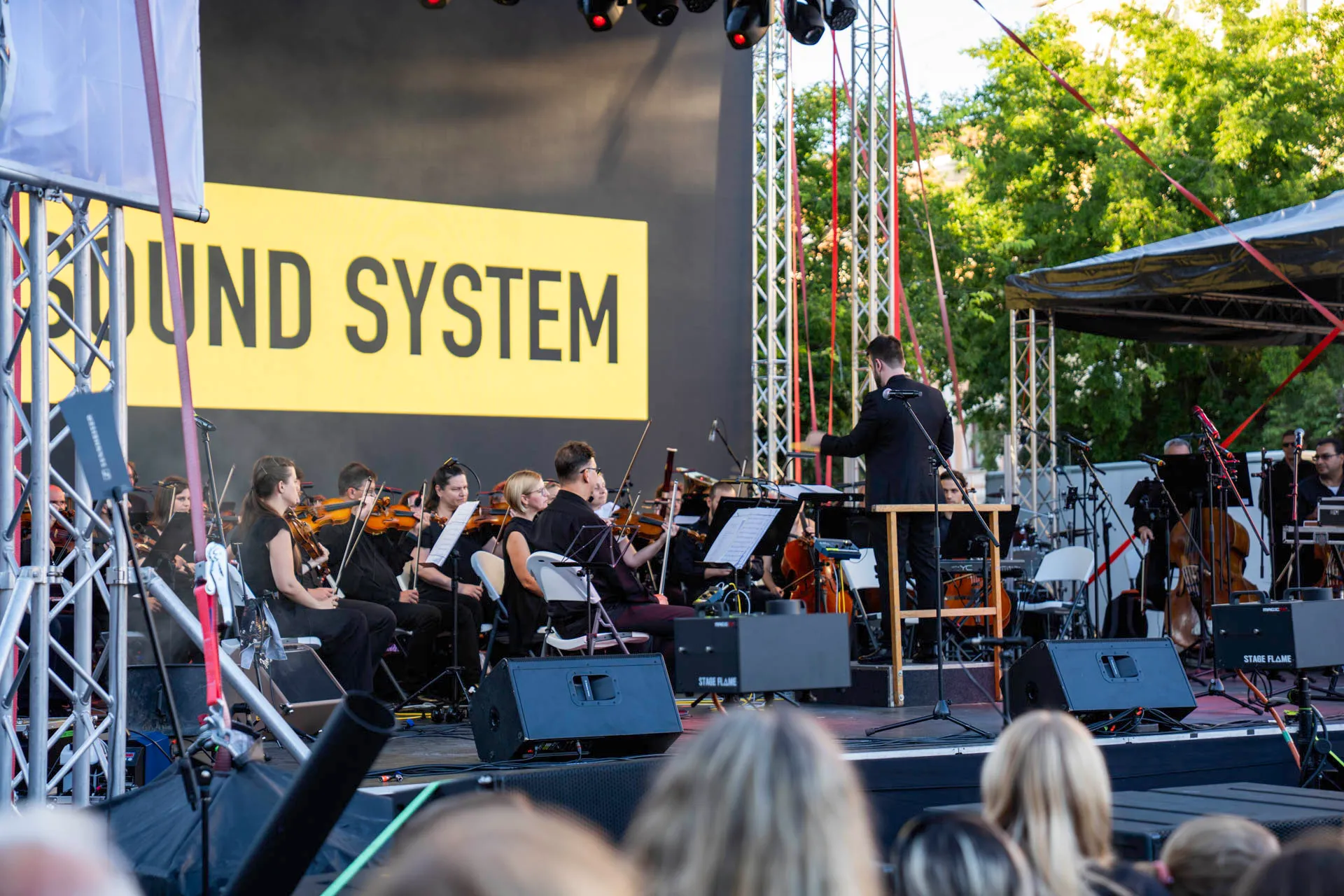 Anima Sound System és a Savaria Szimfonikus Zenekar — 1