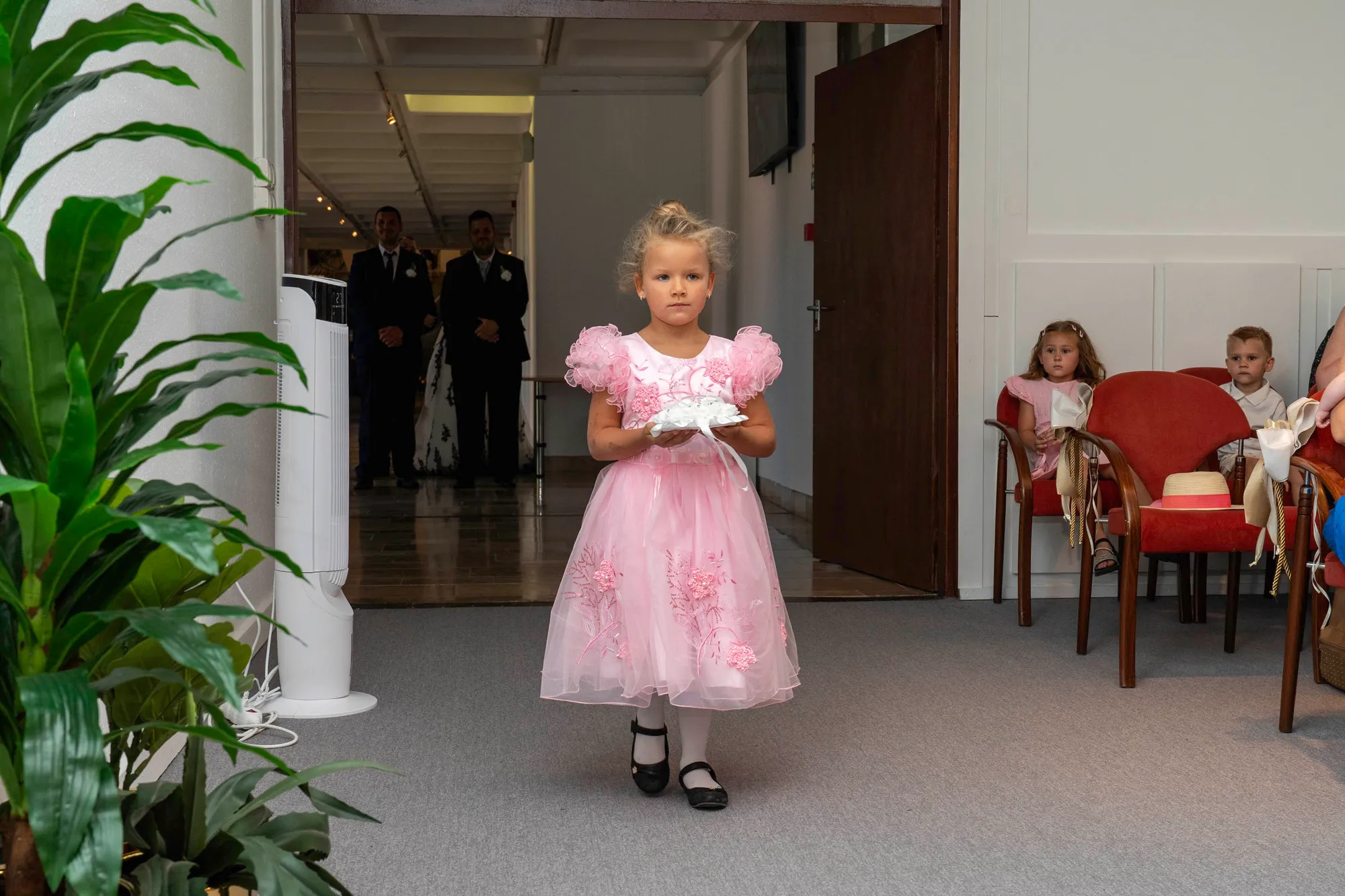 Eszter és Milán esküvője — 7
