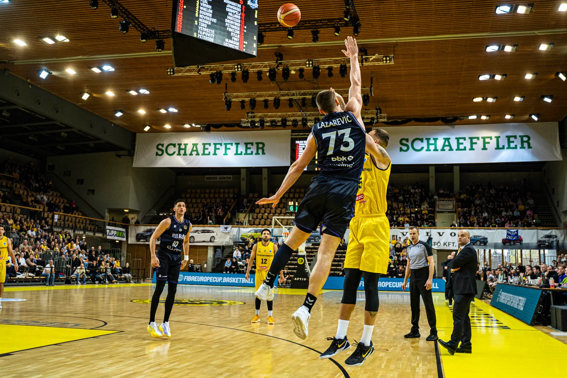 Falco KC – Bilbao Basket — sport fotózás, Maczkó Fotó