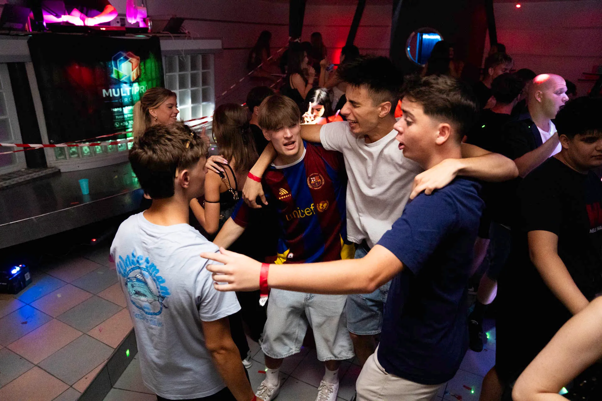 Maxxx Club — 11