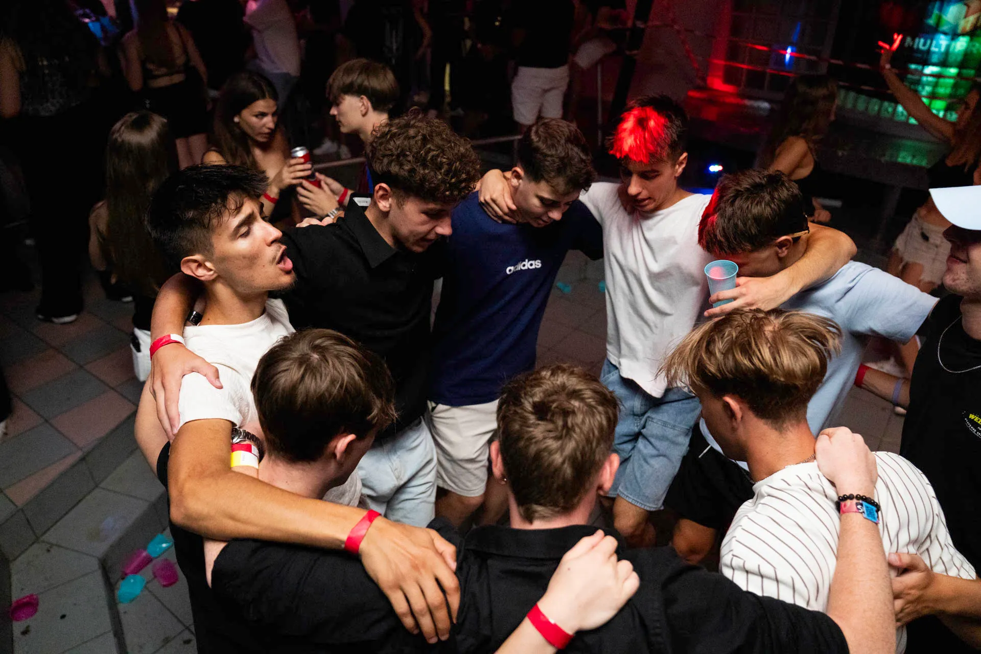 Maxxx Club — 116