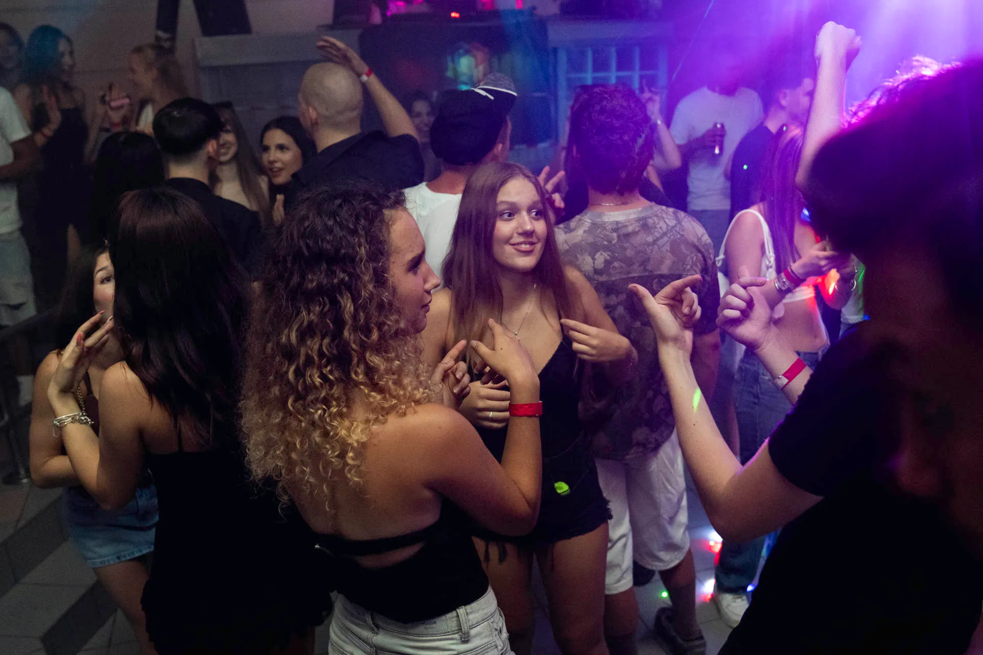 Maxxx Club — 53