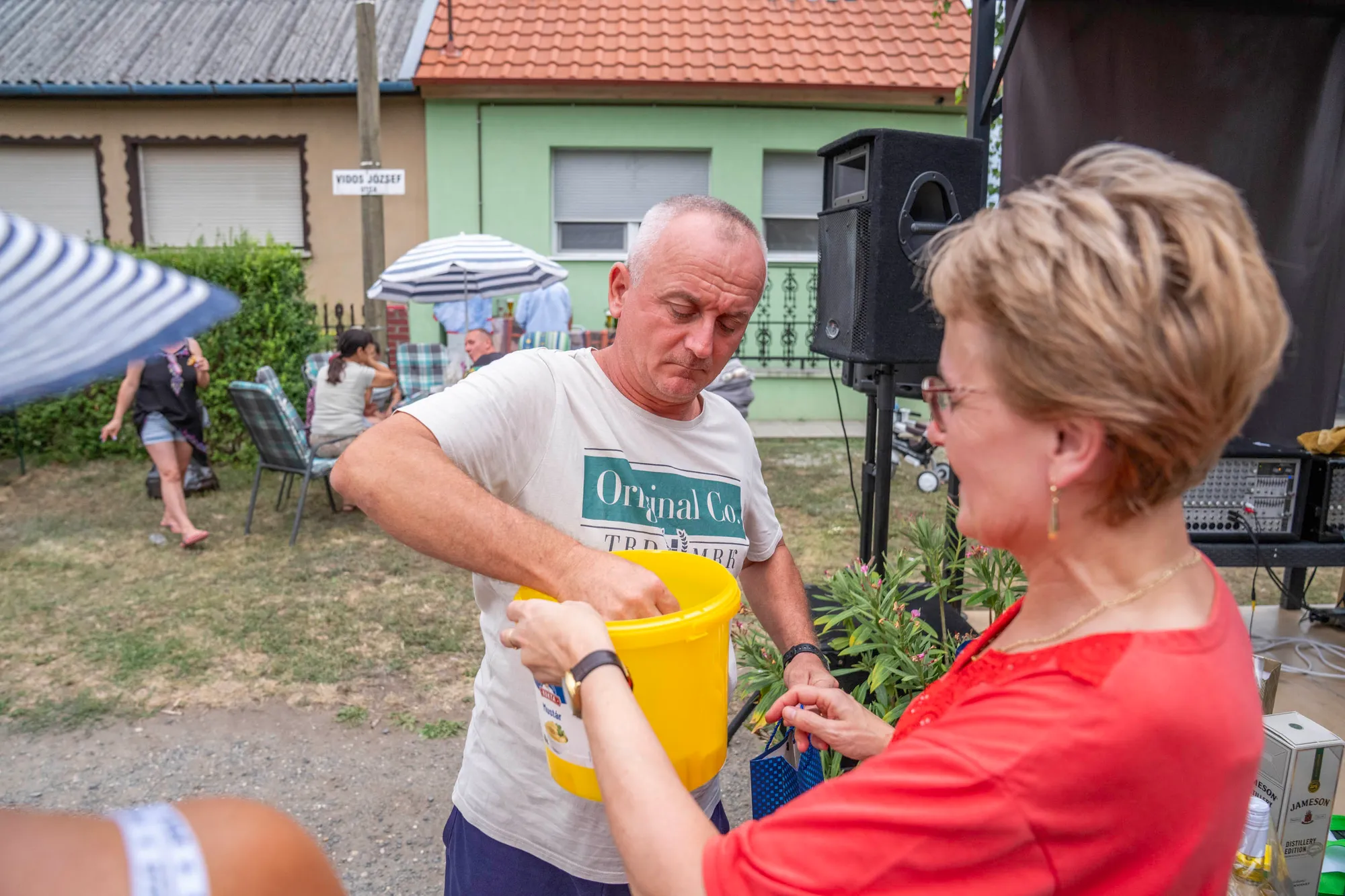 Petőfi-telepi utcabál — 140