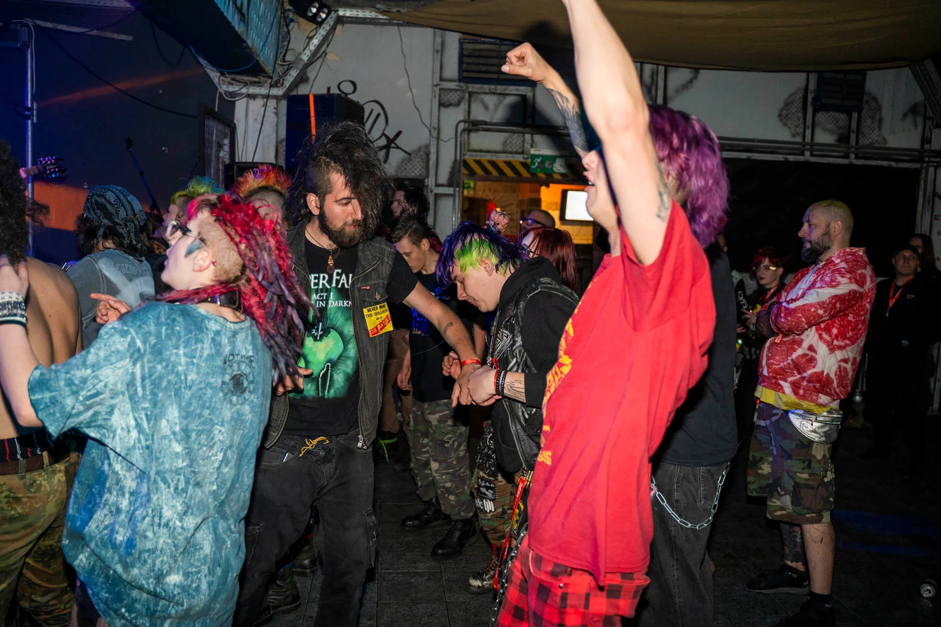 Végállomás, punkkoncert — 7
