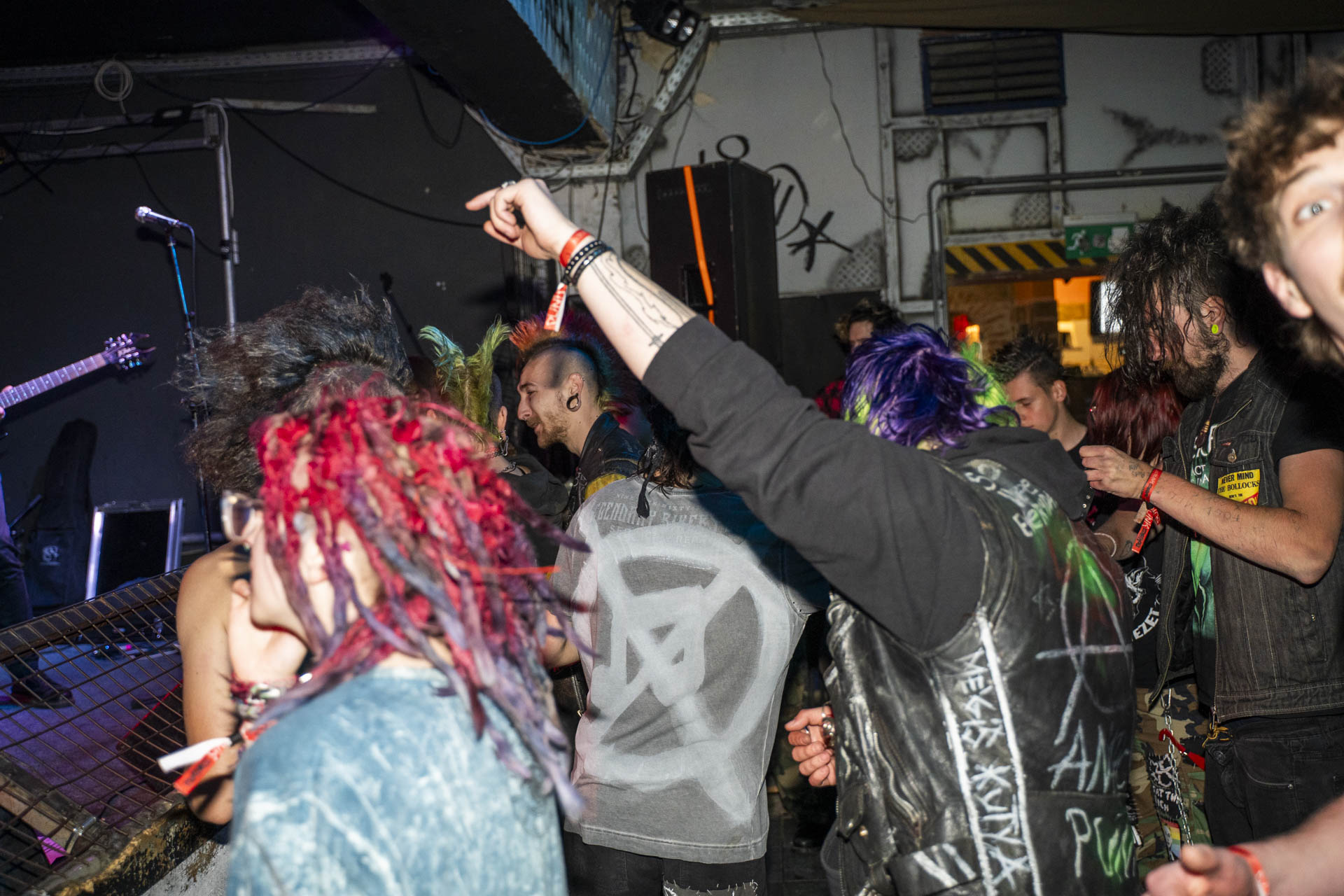 Végállomás — Punk koncert — 8