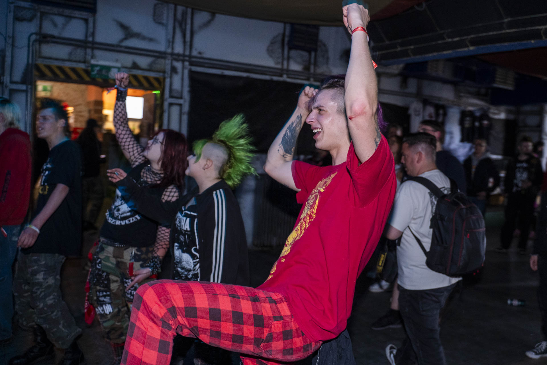 Végállomás — Punk koncert — 12