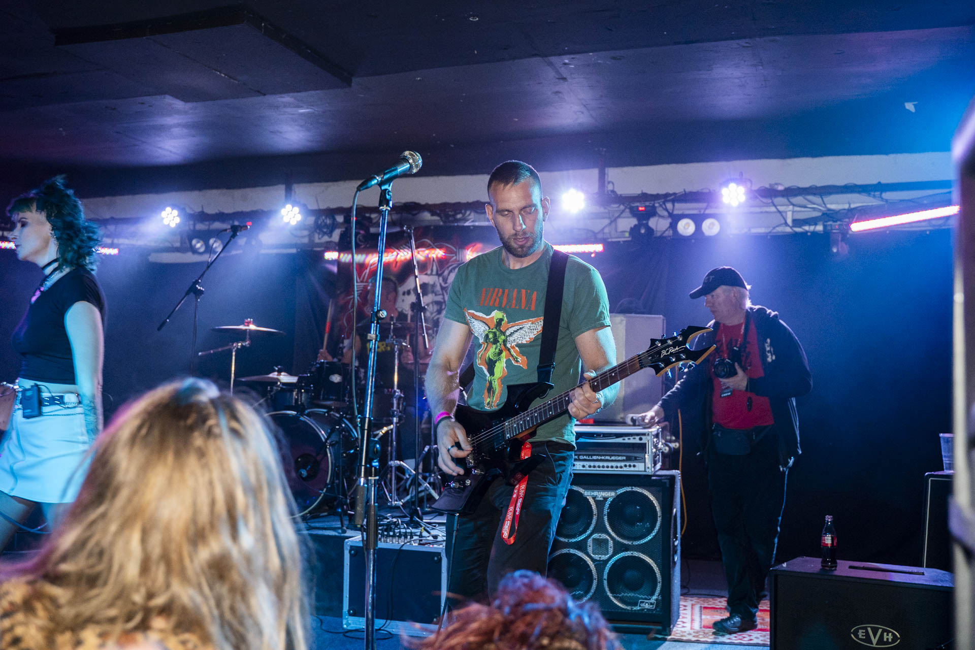 Végállomás — Punk koncert — 13