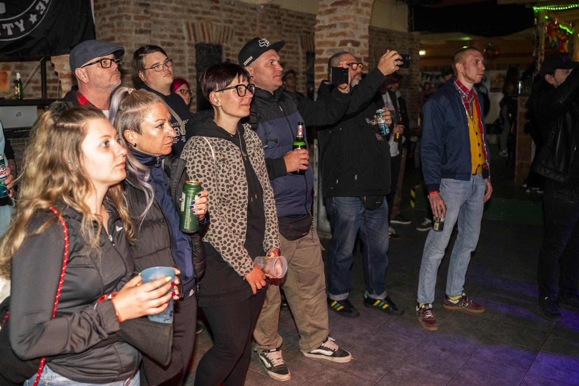 Végállomás — Punk koncert — 19