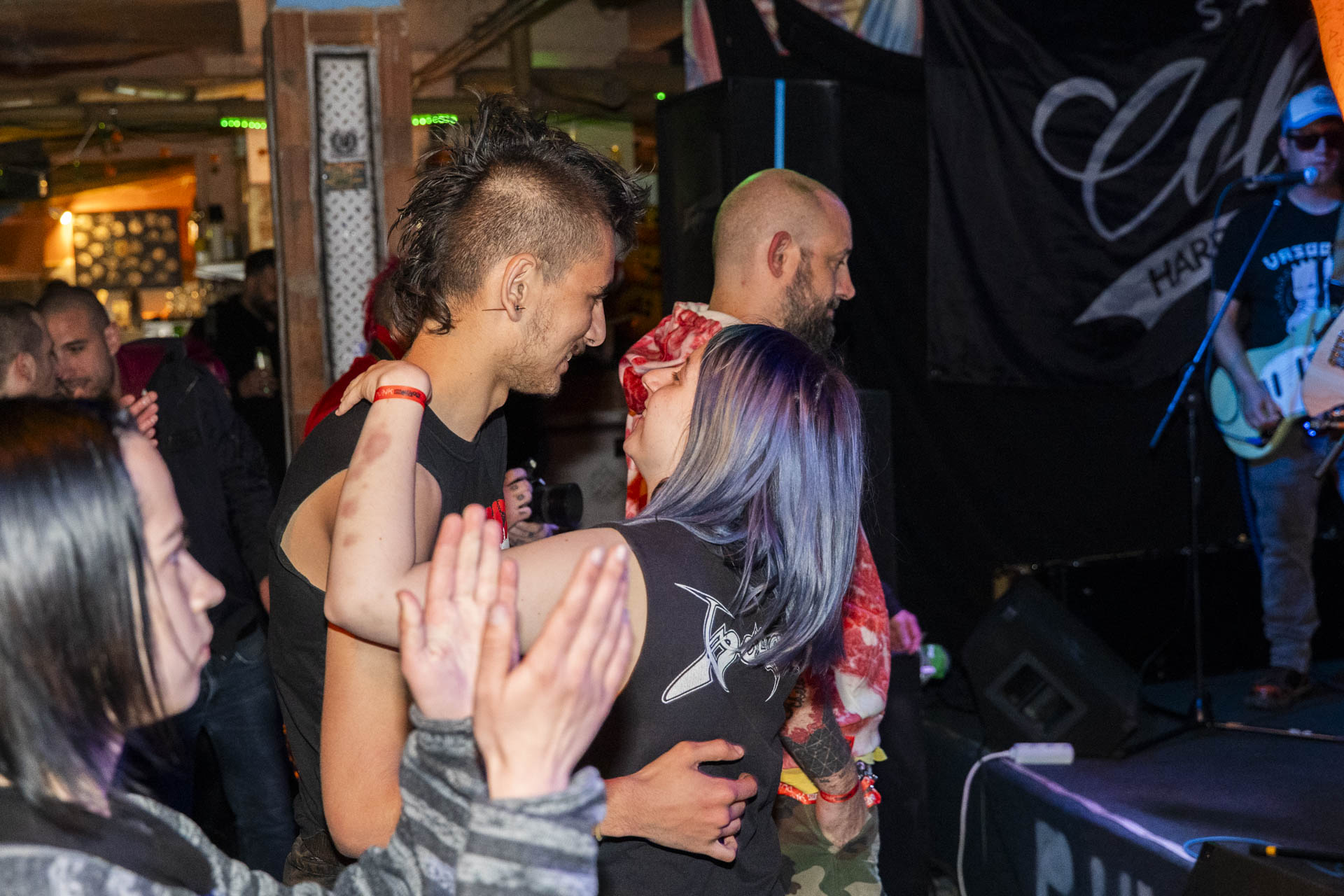Végállomás — Punk koncert — 26