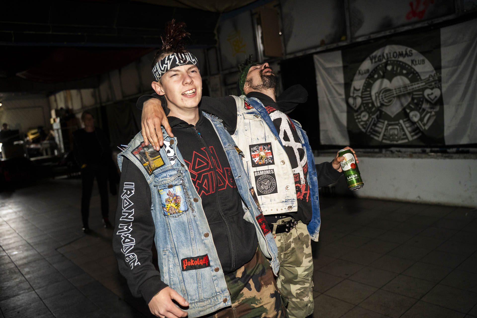 Végállomás — Punk koncert — 42